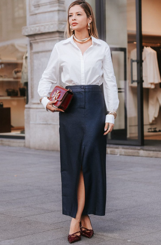 camisa branca com saia lápis